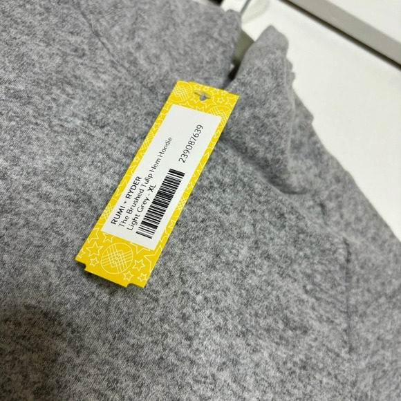 2 for 15 NWT Rumi & Ryder Brushed Tulip Hem Hoodie grey Sweater Sz XL Youth - Picture 4 of 6